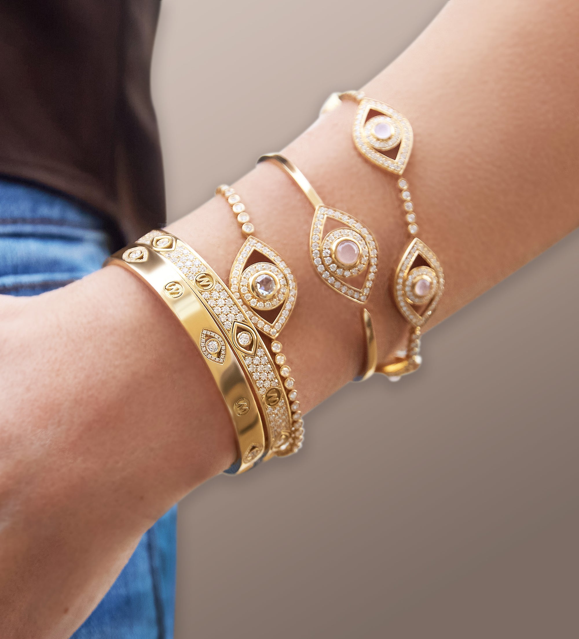 Tennis Bracelet with the Signature Eye
