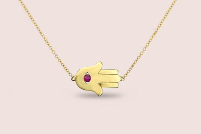 Gloria Sideways Hamsa Necklace in 18K Gold
