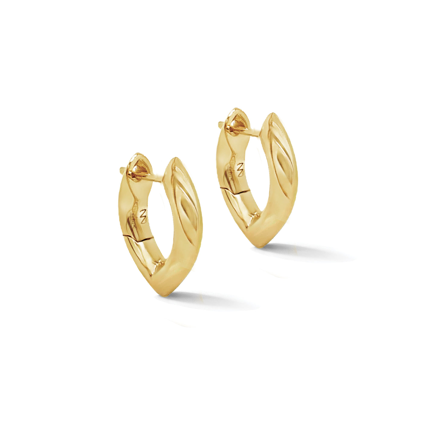 Eye Link Yellow Gold Earrings